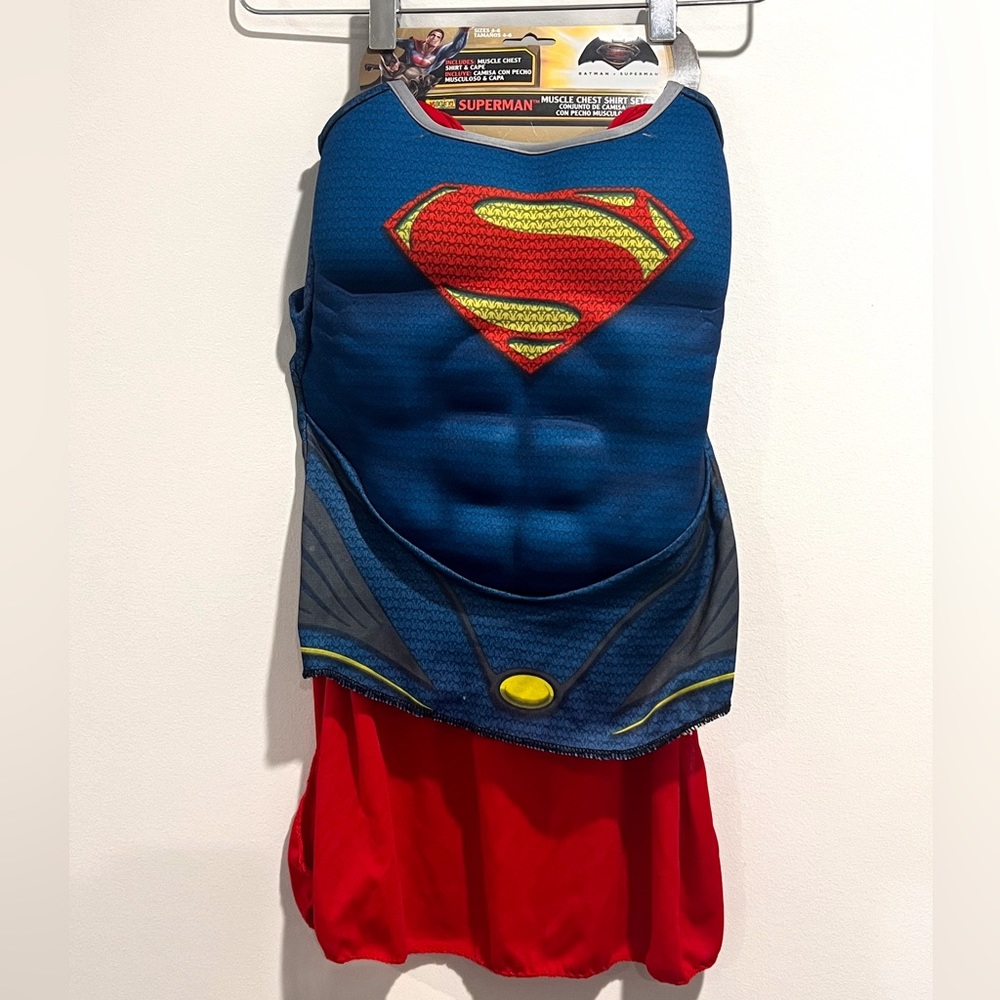 IMAGINE Superman Muscle Chest Shirt and Cape Ages 4-6